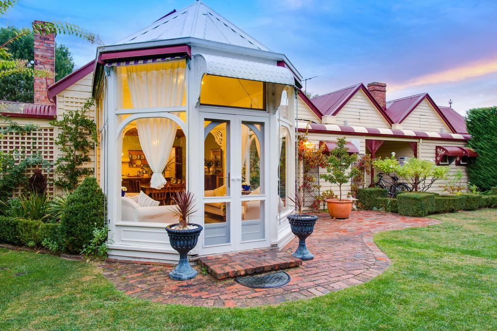 Barnsley House Bed And Breakfast Beechworth Exterior foto